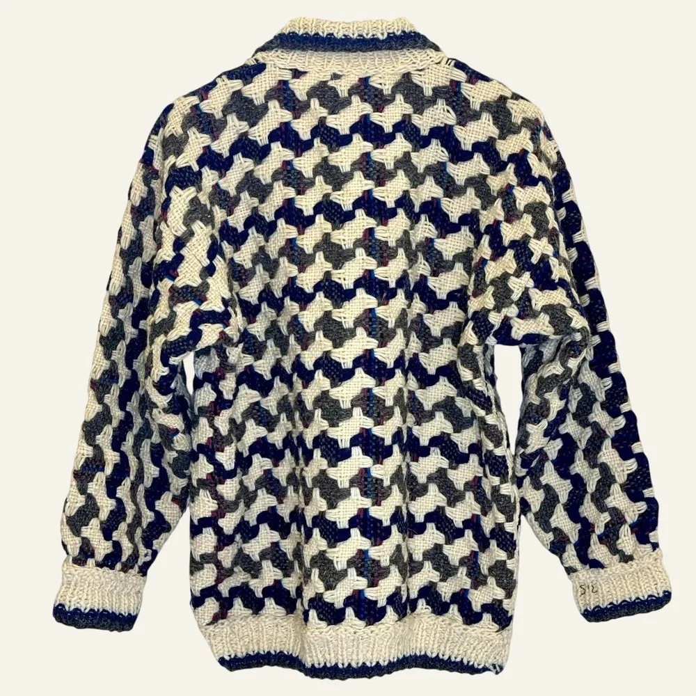 Signature Imports Handloomed Wool Henley Sweater Mens L Ecuador Geometric